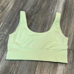 Ivivva (Girl’s Lululemon) Fly Tech Sports Bra Green size 8